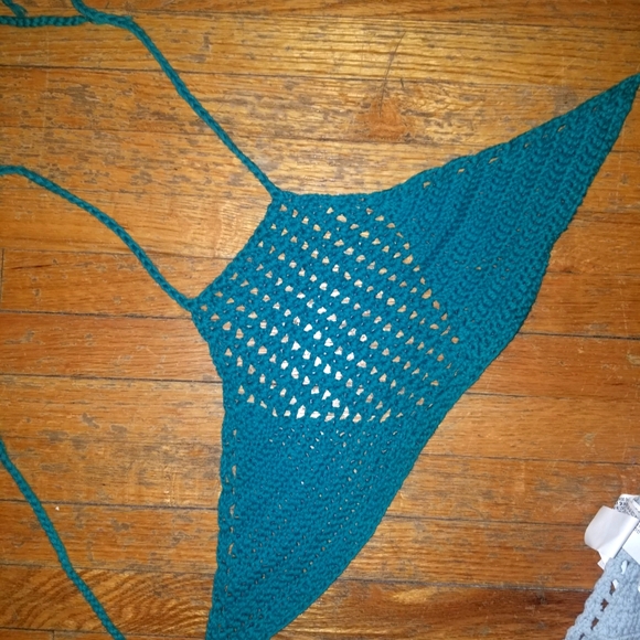 3 pack crochet tops - Picture 3 of 5